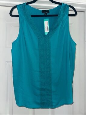 Fortune + Ivy Teal V-Neck Lace-Trim Camisole